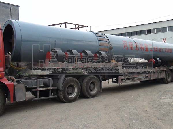 發(fā)往鄂爾多斯頁巖陶?；剞D(zhuǎn)窯發(fā)貨現(xiàn)場