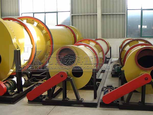 采取牛糞烘干機做原料生產有機肥成本小，質量穩定